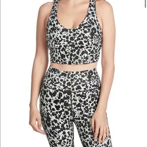 sage collective gym outfit